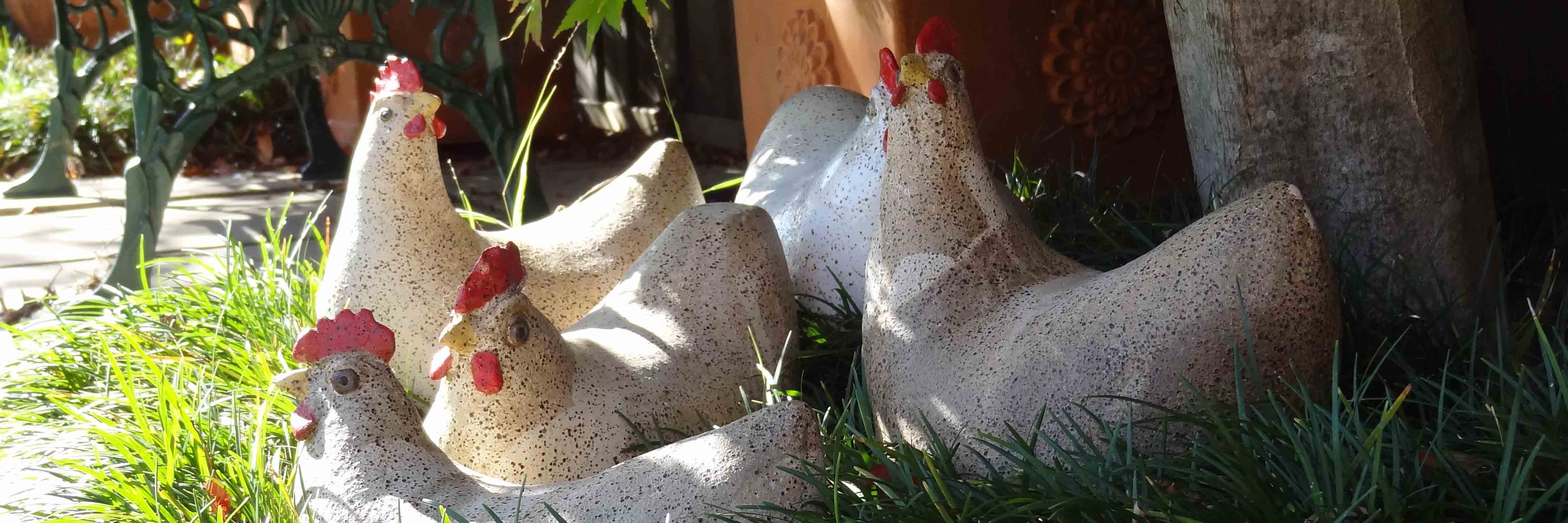 Hand made stoneware chooks